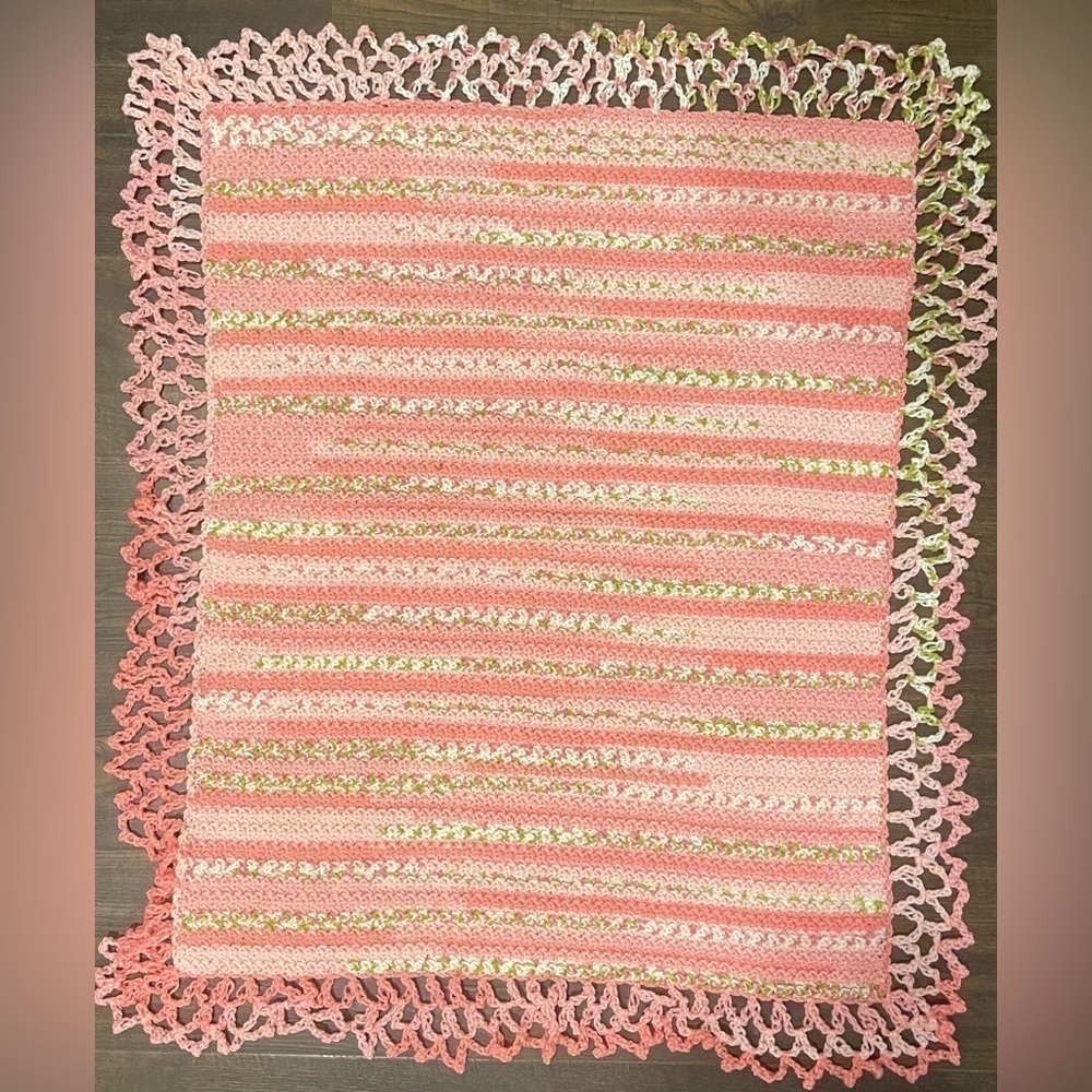 Set of 2 Newborn Handmade Crotchet Baby Blankets Pink and Lavender - Picture 5 of 8